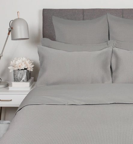 Cuddle Blankets Relief
